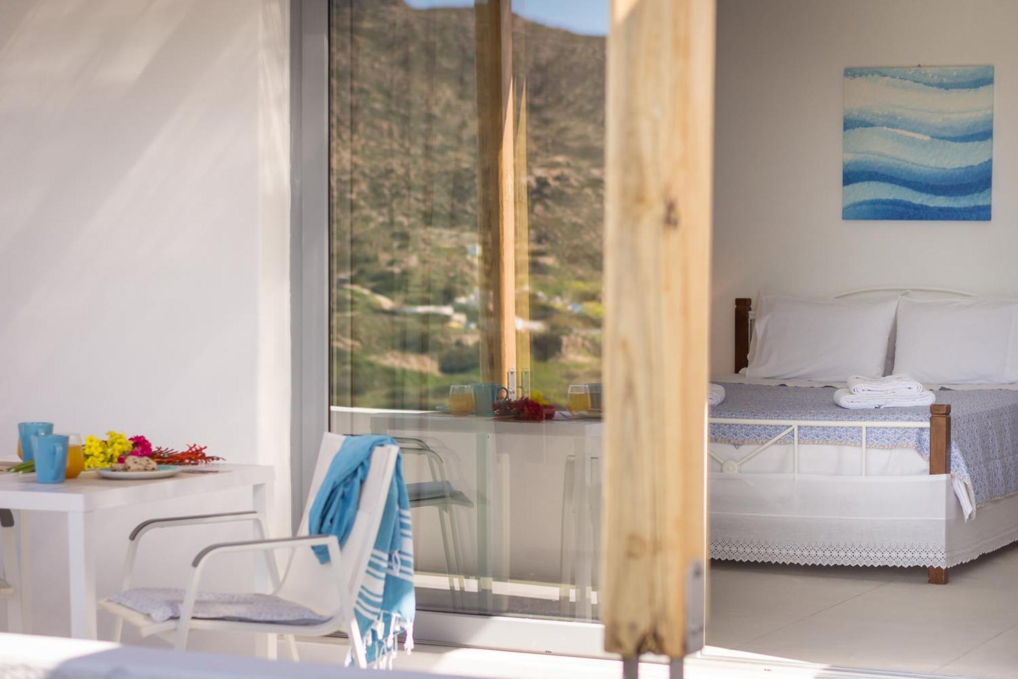 Sarantis Suites & Apartments Проватас Экстерьер фото